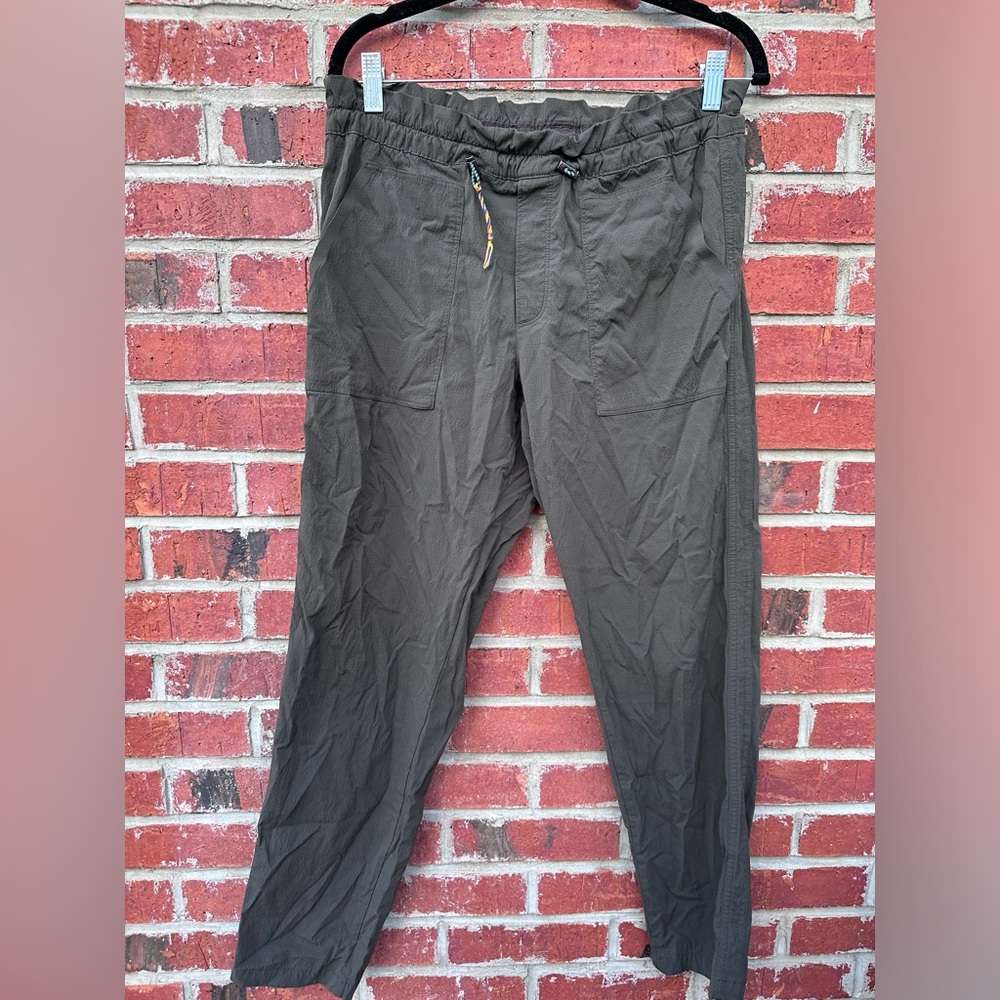 ATHLETA Trekkie Jogger Pants